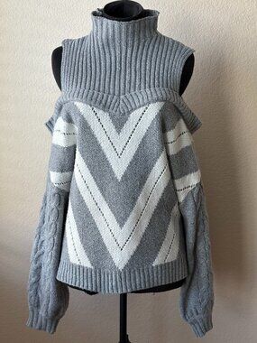 Gray White Chevron Cold Shoulder Cable Knit Sweater 1XL